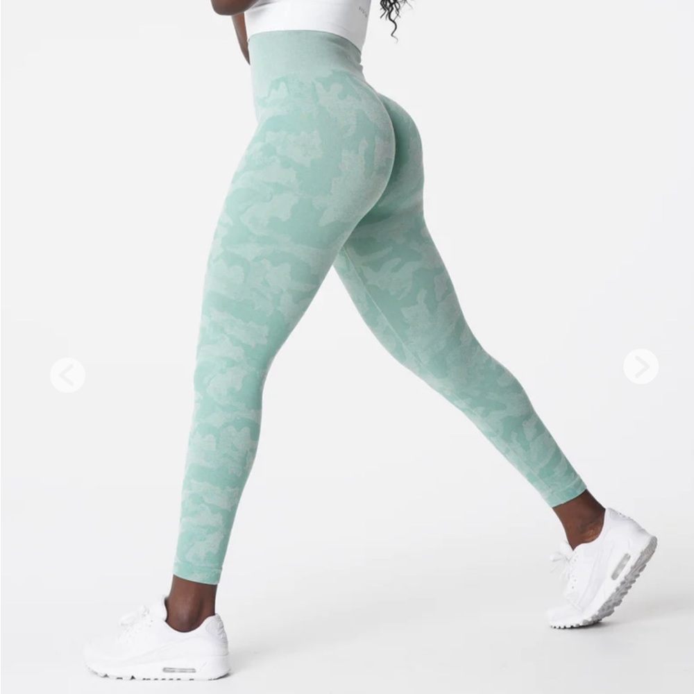 NVGTN brand seamless camo leggings.